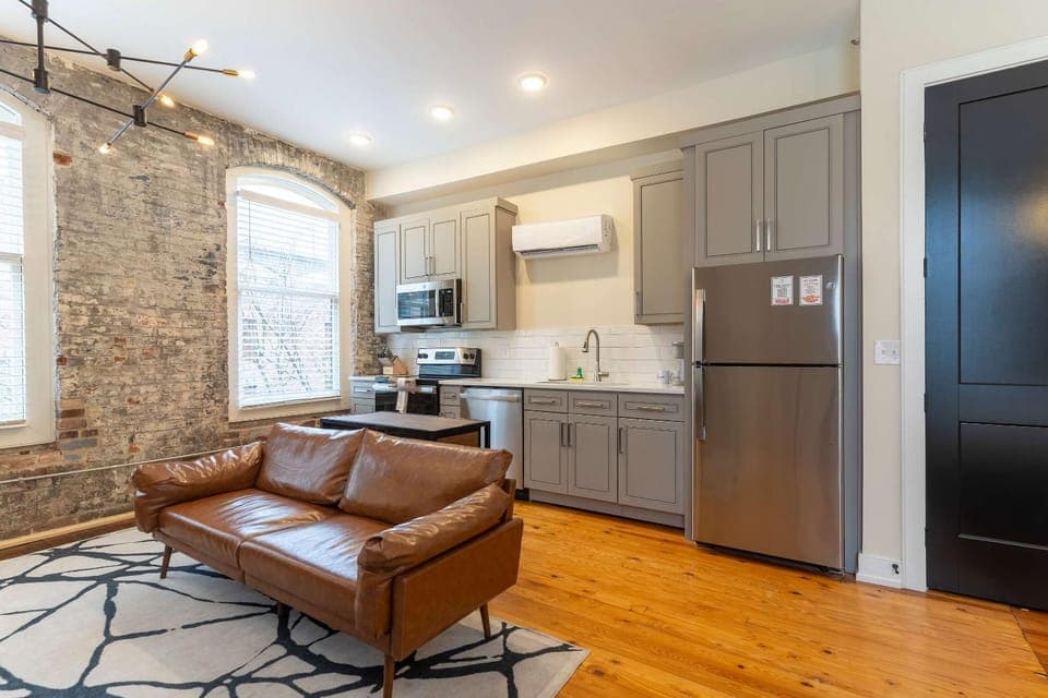 Junior Suite, King Apartment in Frankfort