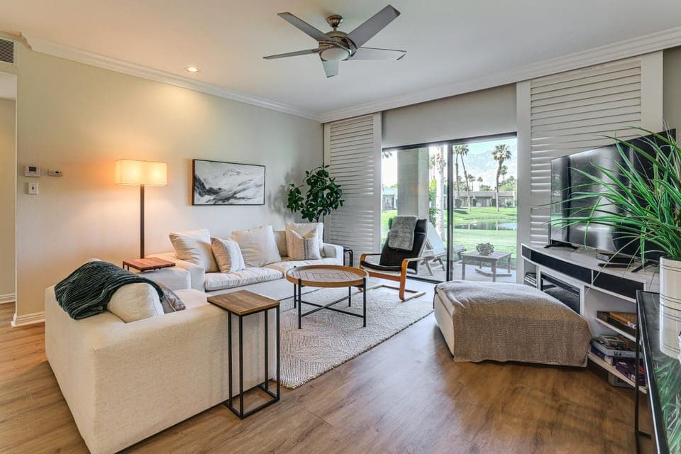 Community Perks! Golfer’s Oasis in Cathedral City House in Cathedral City