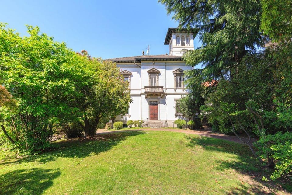 Emy charming apartment with pool Apartment in Verbania