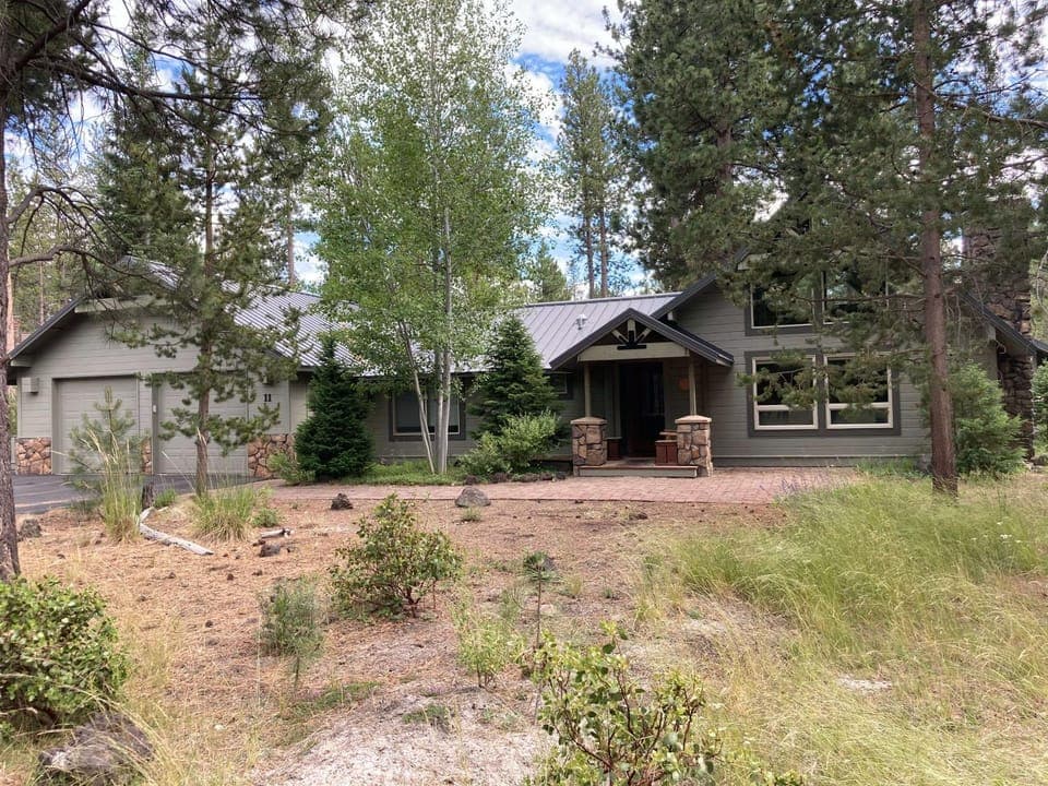 11 Pioneer Lane House in Sunriver