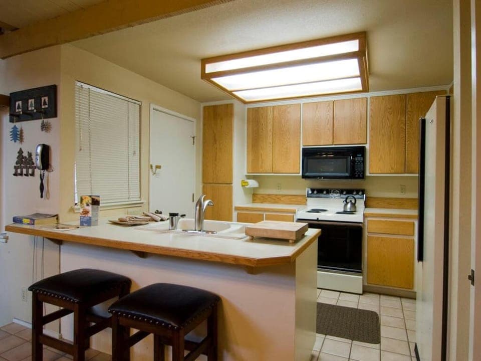 10 Tennis Village Apartment in Sunriver