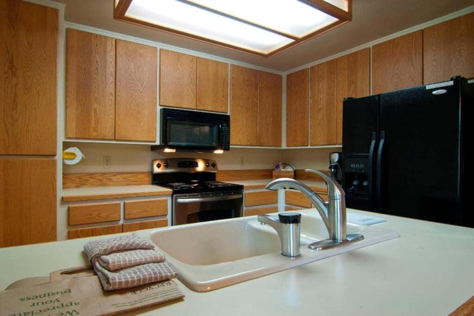 10 Tennis Village Apartment in Sunriver