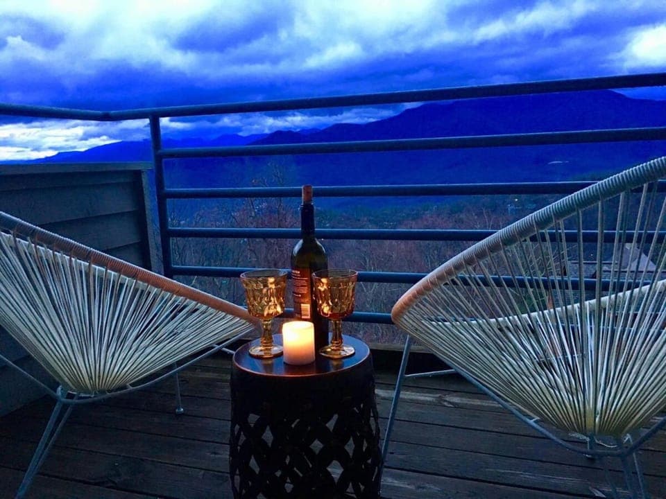 View (from property/room), Balcony/Terrace, Mountain view