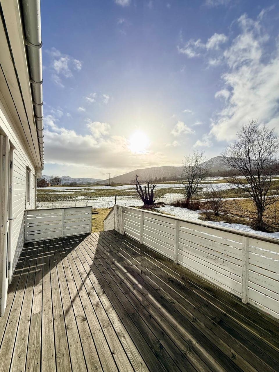 Day, Natural landscape, Balcony/Terrace, Mountain view