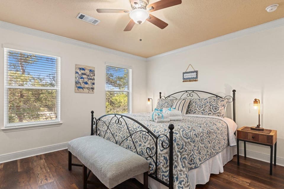 Bed, Bedroom