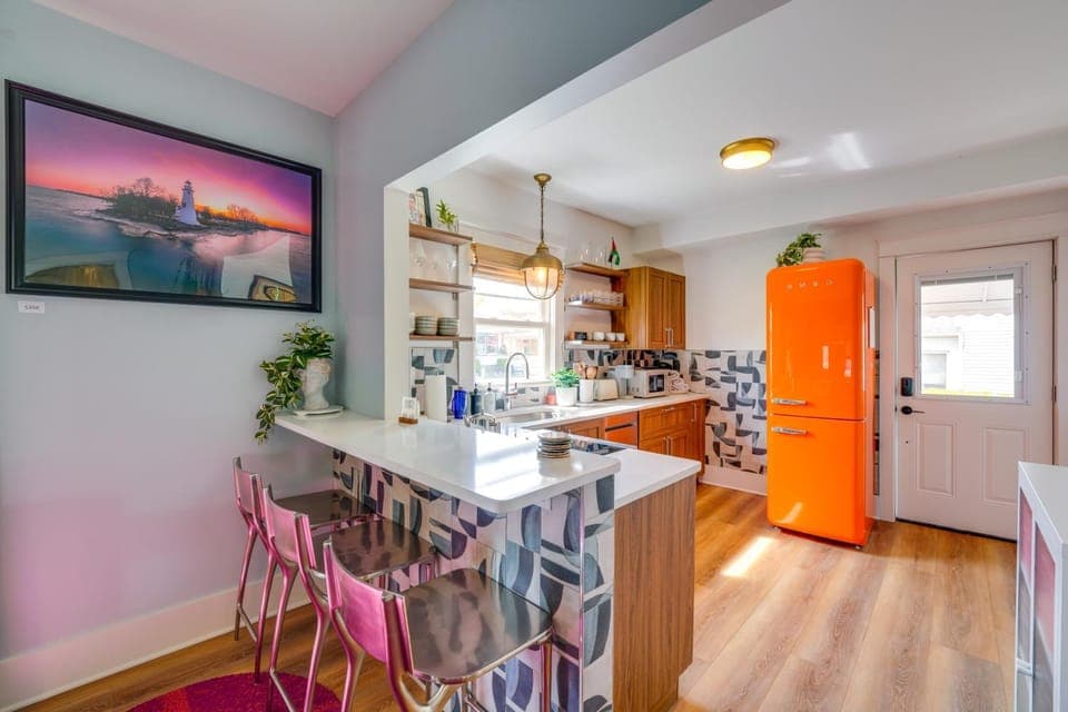 Explore Dtwn Sandusky! Unique Lake Erie Getaway Apartment in Sandusky