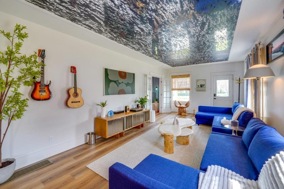 Explore Dtwn Sandusky! Unique Lake Erie Getaway Apartment in Sandusky