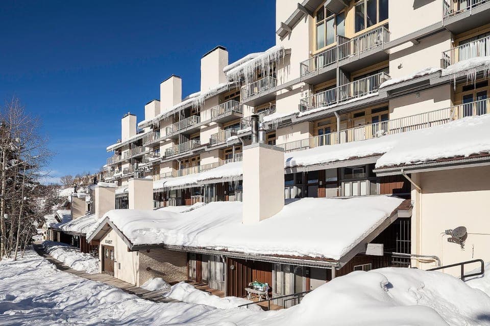 ST412 - Ski Time Square Apartment in Steamboat Springs