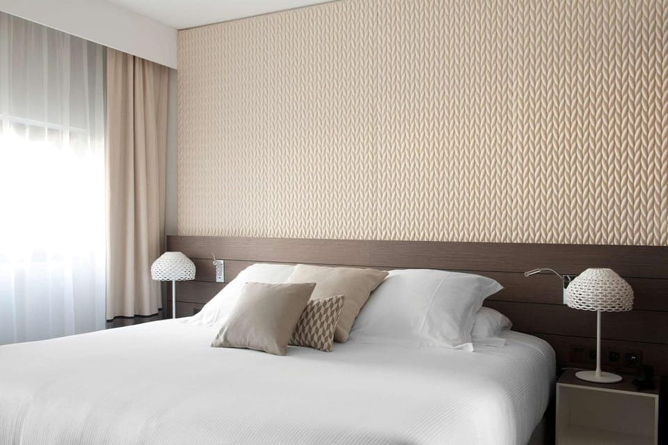 Photo of the whole room, On site