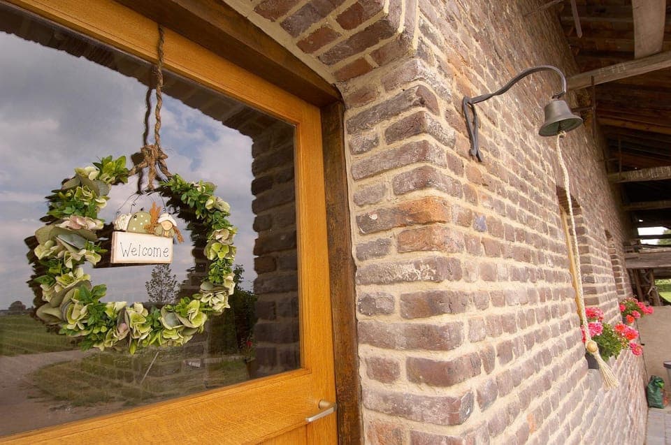 Facade/entrance, Decorative detail