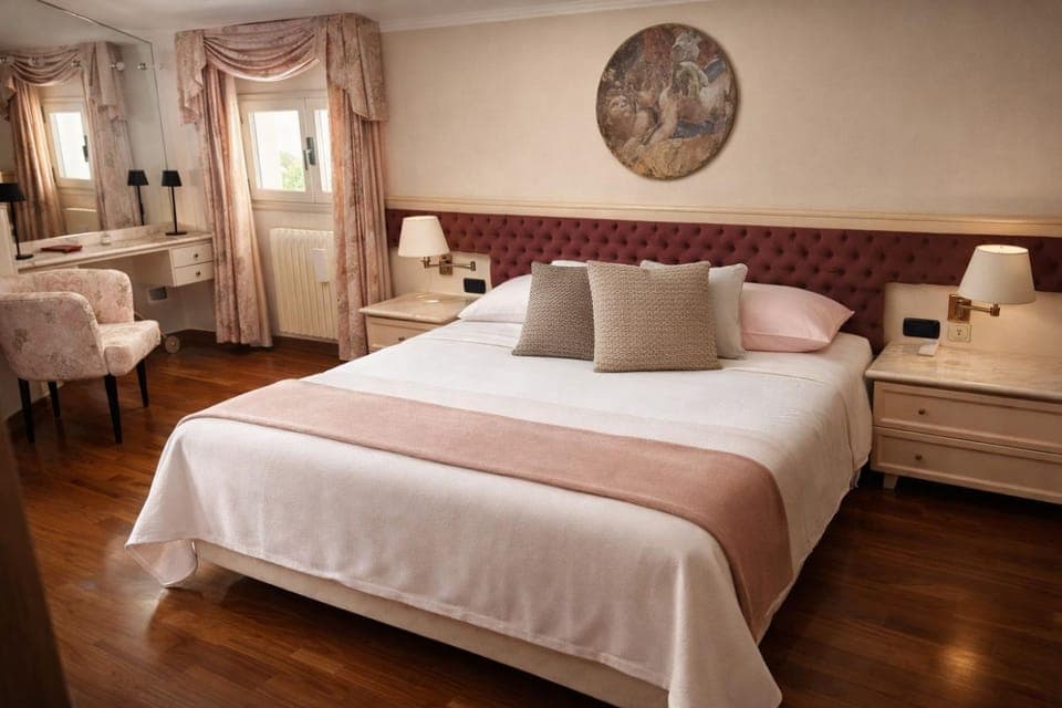 Living room, Bedroom