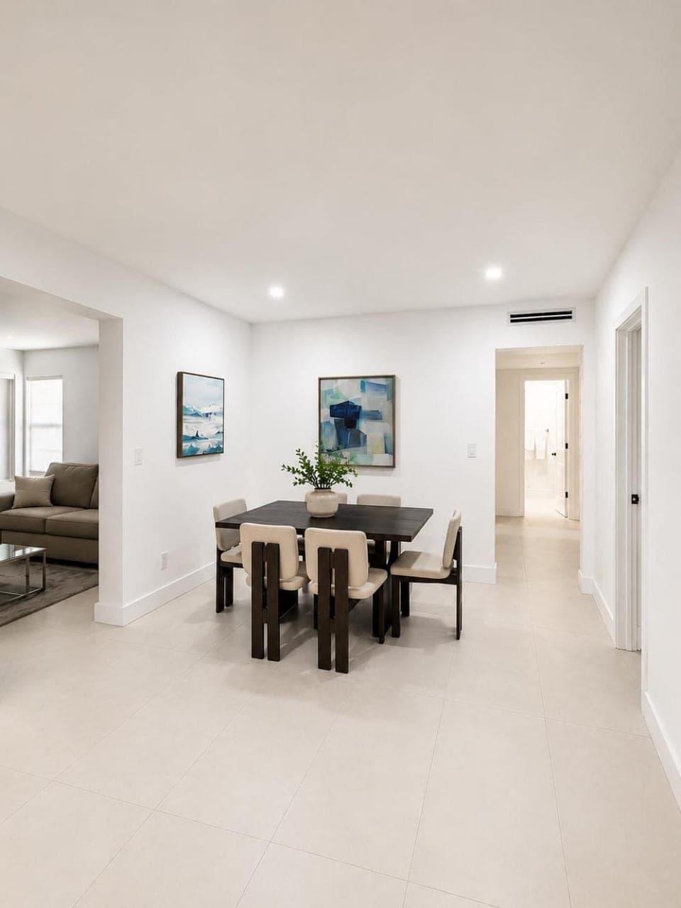 Modern Miami Mansion Pool & Soccer and Game Room House in Plantation