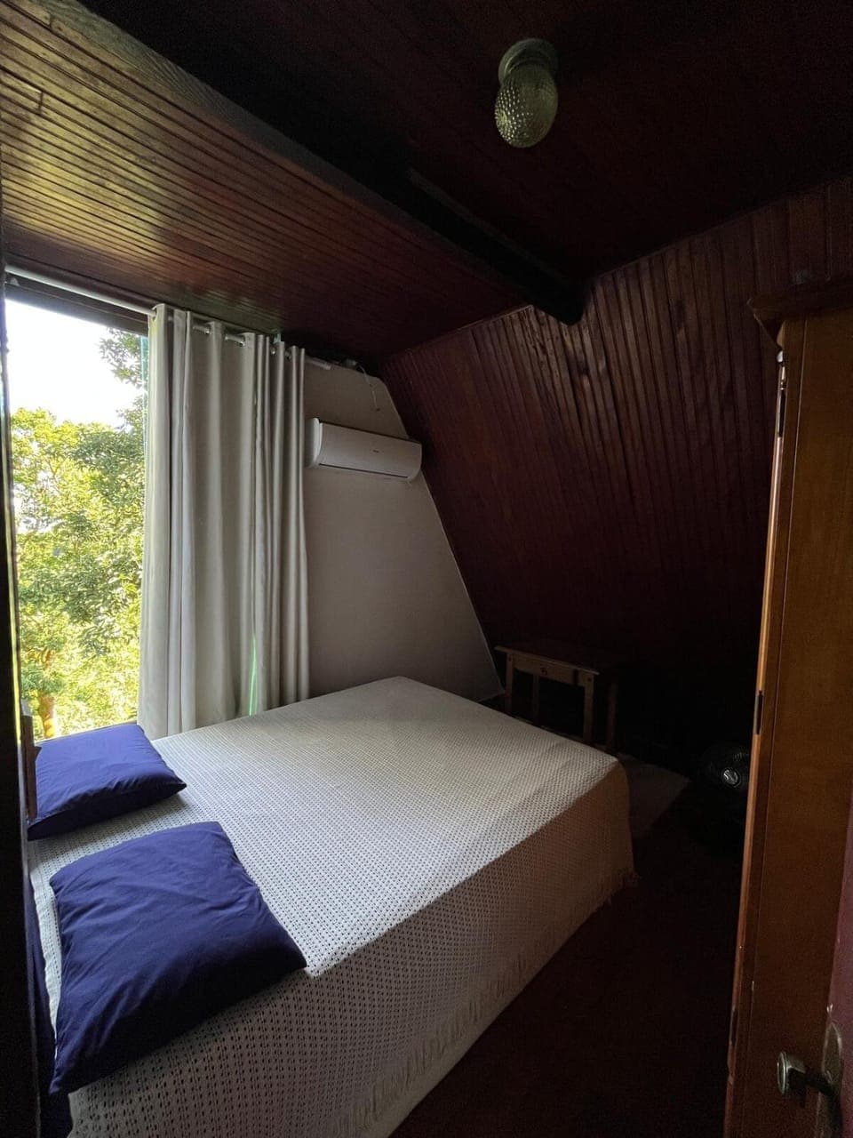Chalé Saíra Chalet in Cachoeiras de Macacu