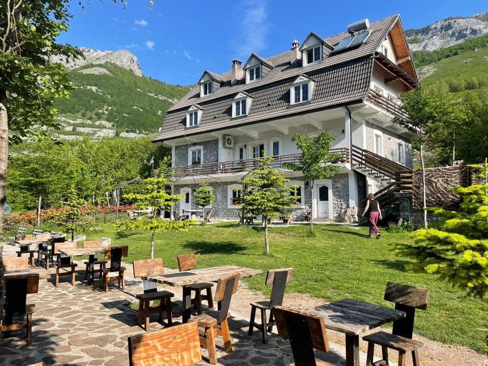 Restaurant/places to eat