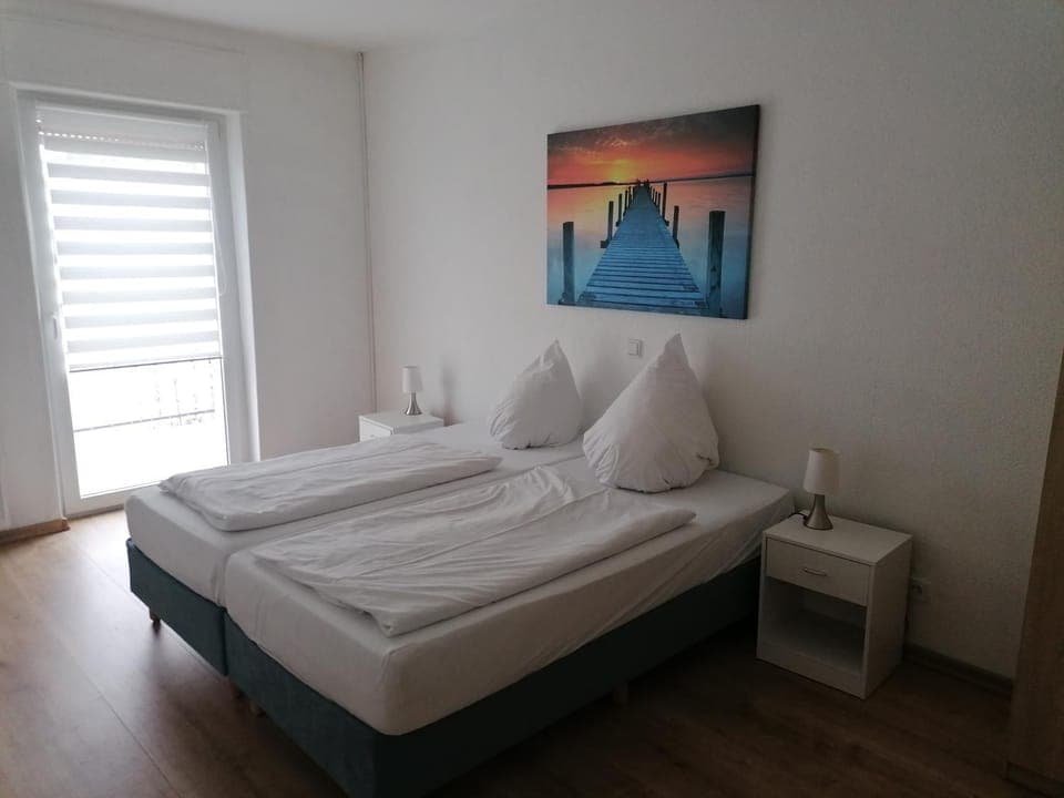 Bed, Photo of the whole room, Bedroom, River view, wardrobe