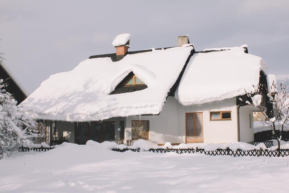 Property building, Winter