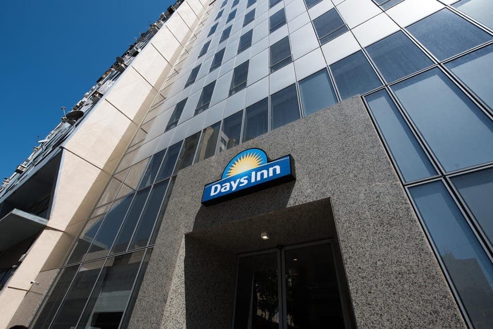 Property building, Facade/entrance, Property logo or sign