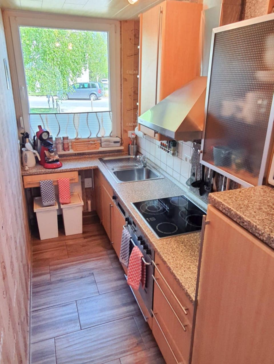 Kitchen or kitchenette, kitchen