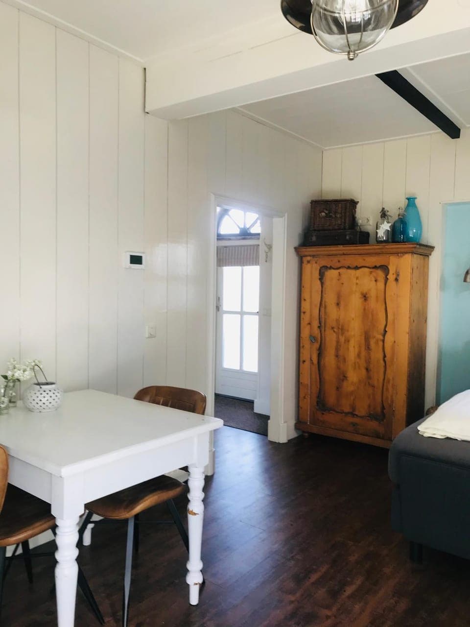 Seating area, Dining area, Bedroom