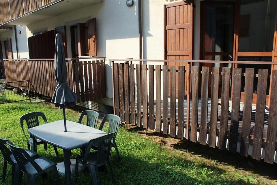 Garden, Balcony/Terrace