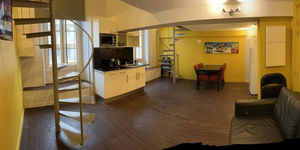 Living room, Dining area, kitchen