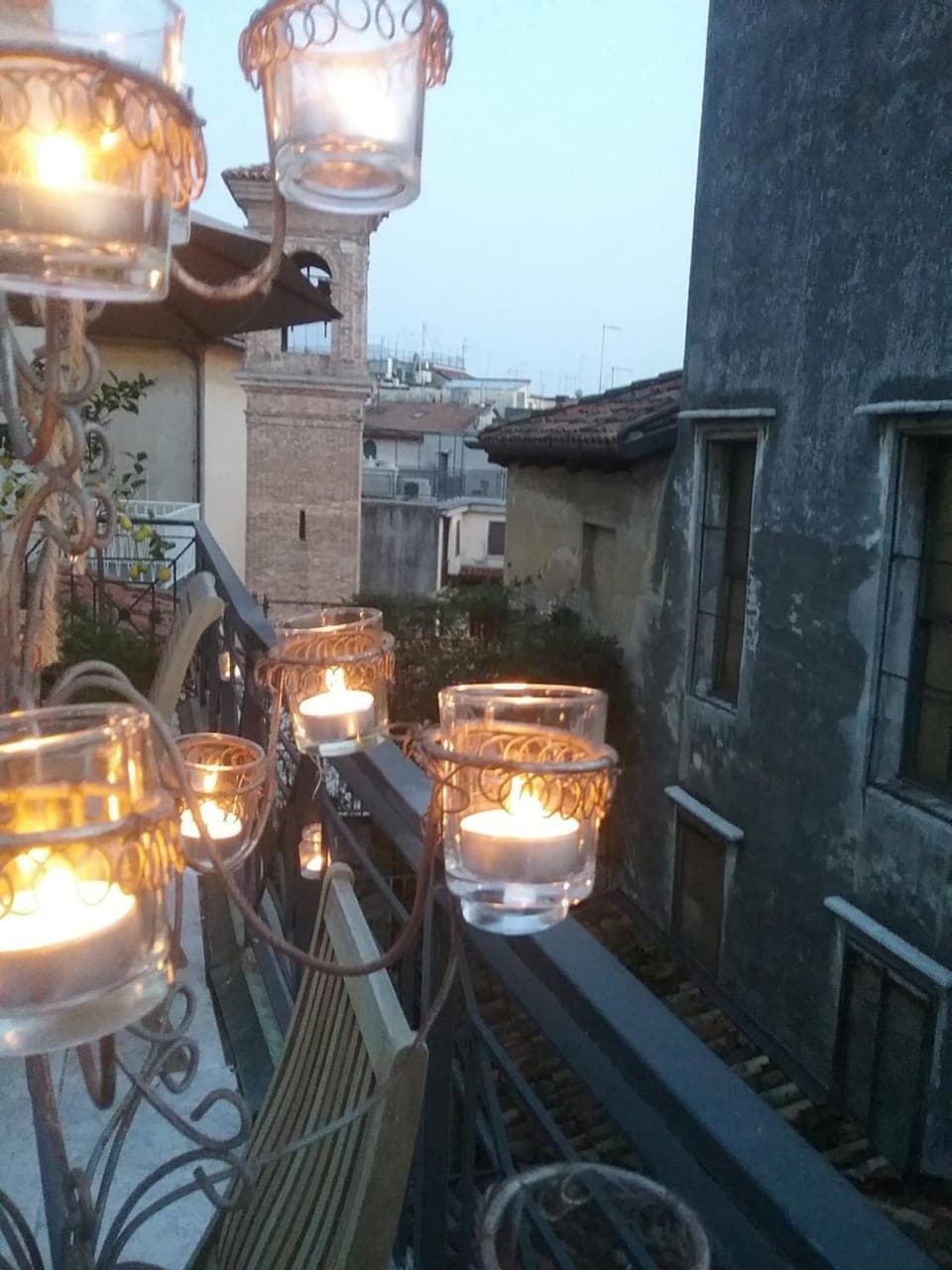 Balcony/Terrace, Decorative detail