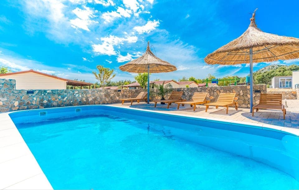 Property building, Nearby landmark, Activities, Summer, Lounge or bar, Other, Beach, Aqua park, Evening entertainment, Text overlay, Pool view, Swimming pool, Swimming pool, Seasons, Sunrise, Sunset, Open Air Bath, Family, ATM