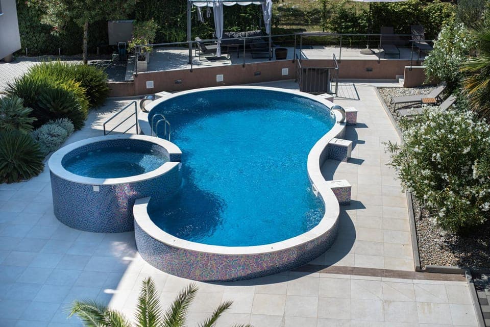 Day, Garden, Garden view, Pool view, Swimming pool, sunbed