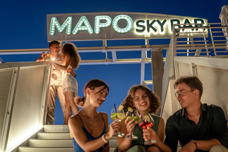 Night, Balcony/Terrace, Sea view, Entertainment