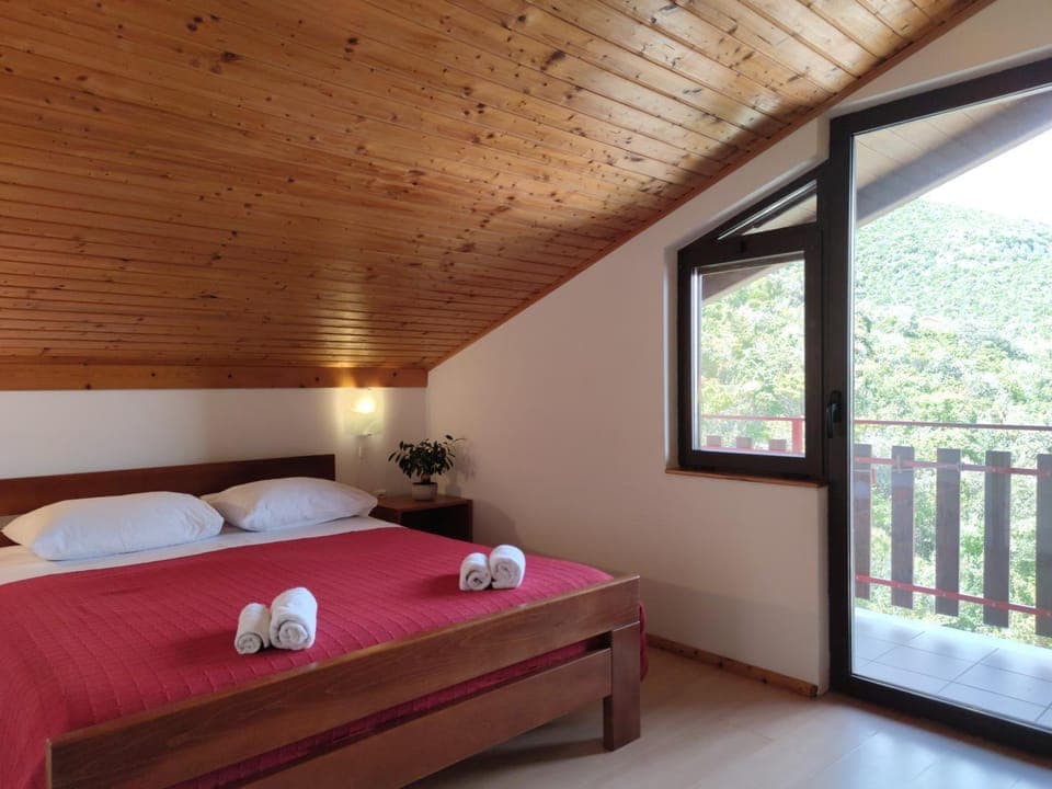 Bed, View (from property/room), Photo of the whole room, Bedroom