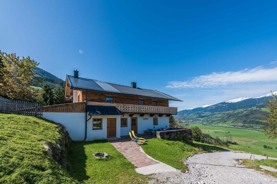 Property building, Spring, Summer, Garden, Autumn