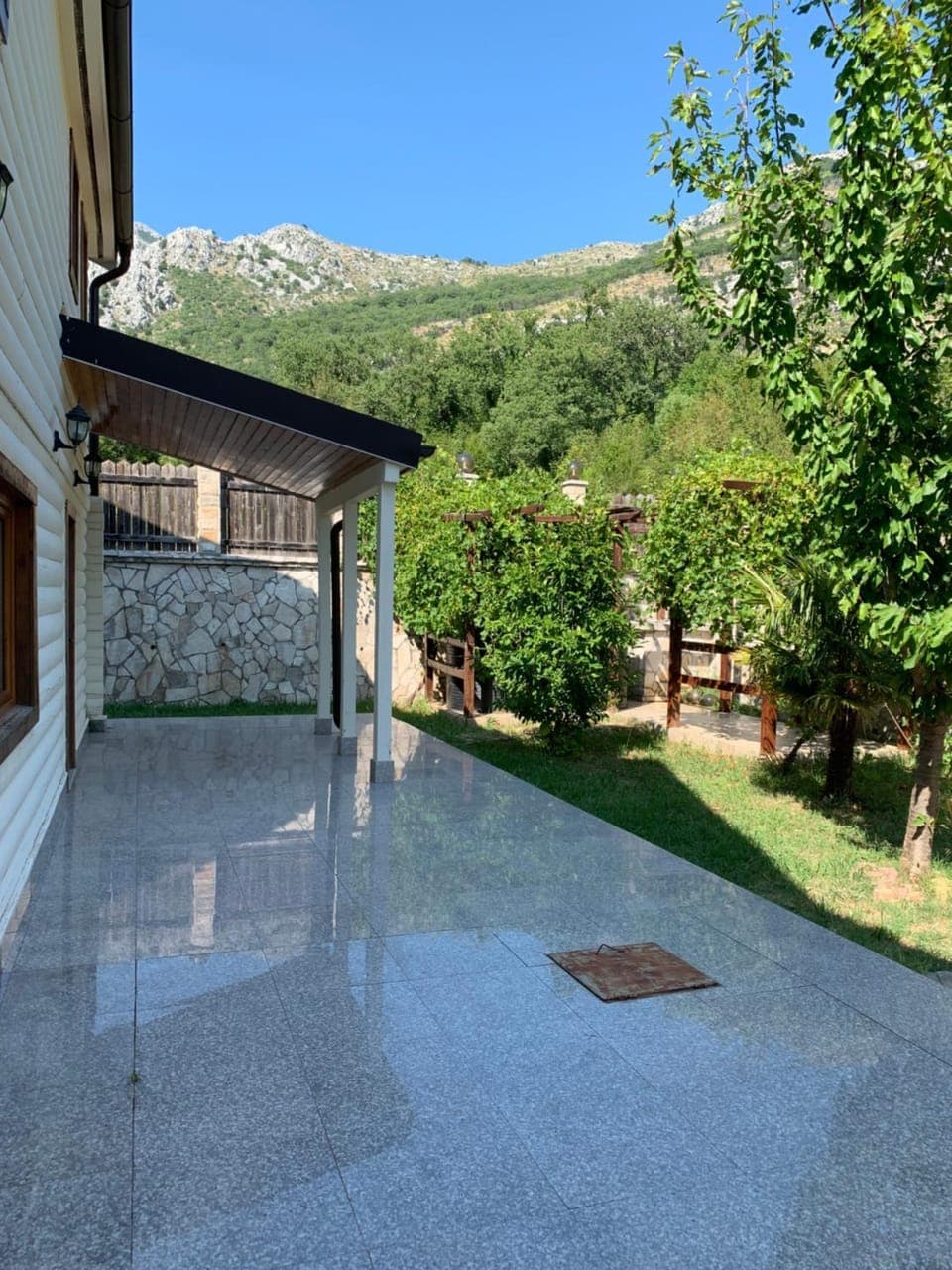 Property building, Garden