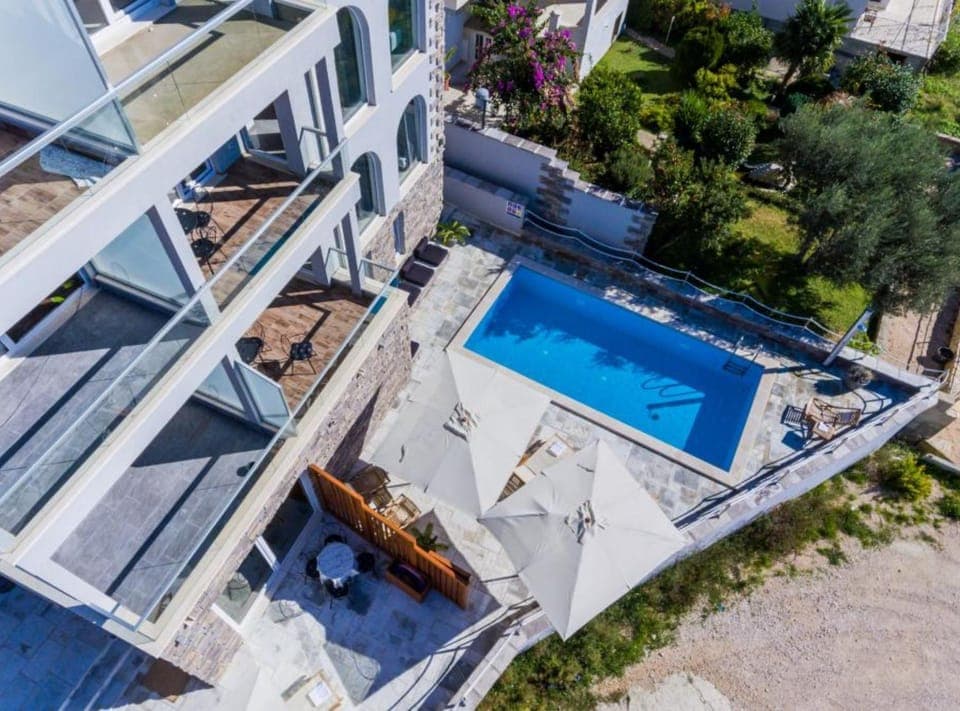 View (from property/room), Pool view, Swimming pool