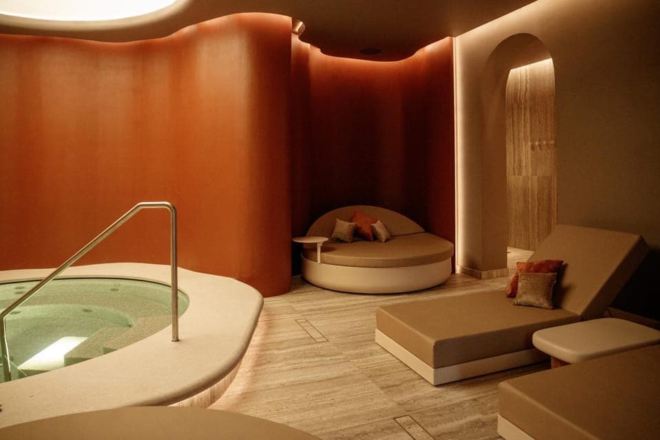 Hot Tub, Spa and wellness centre/facilities