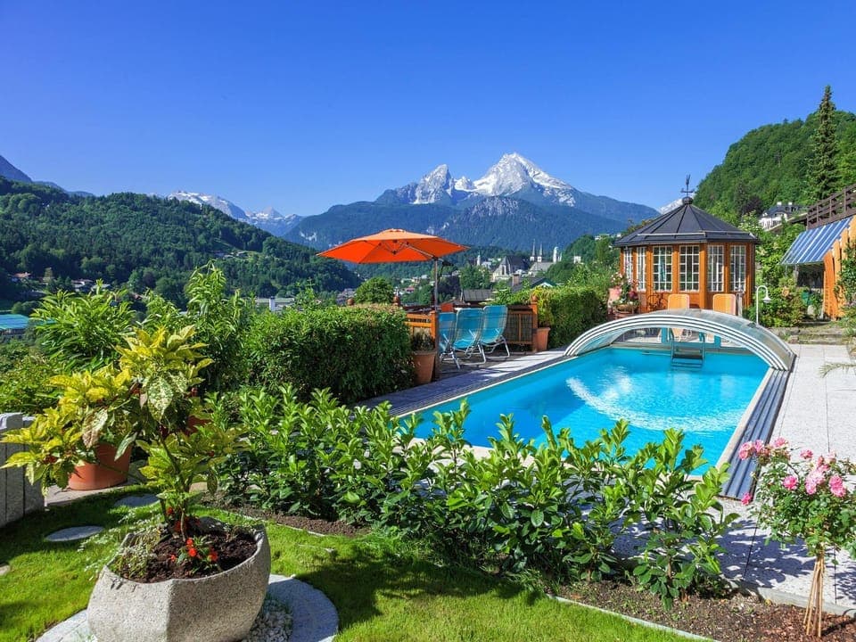 Garden, Mountain view, Swimming pool