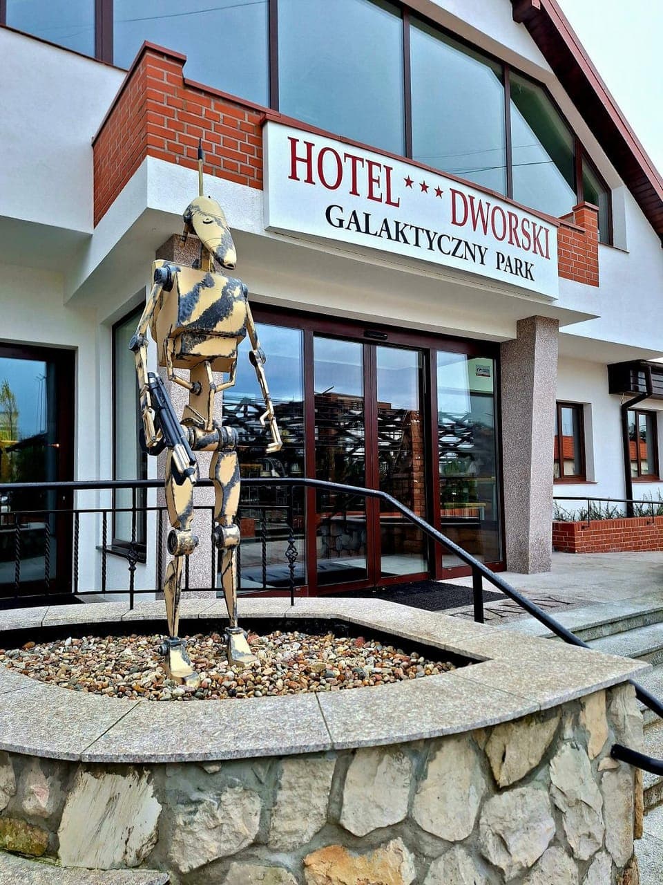 Property building, Facade/entrance