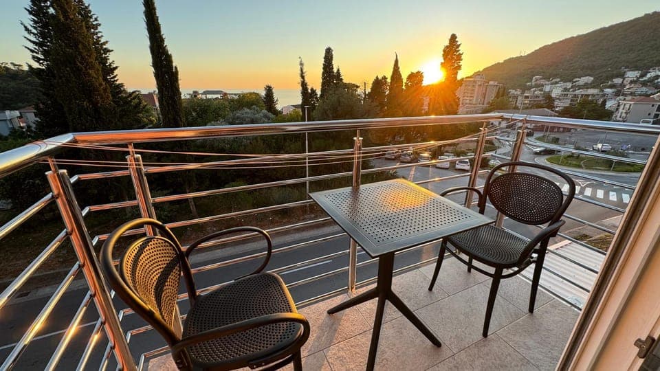 View (from property/room), Balcony/Terrace