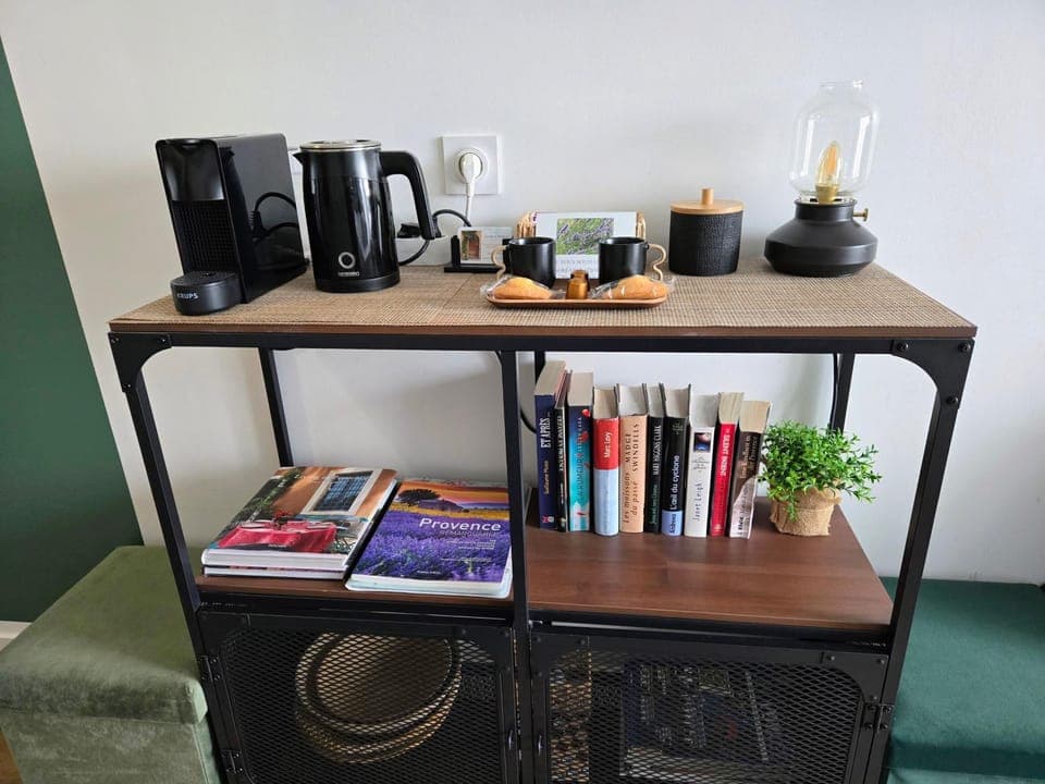 Coffee/tea facilities