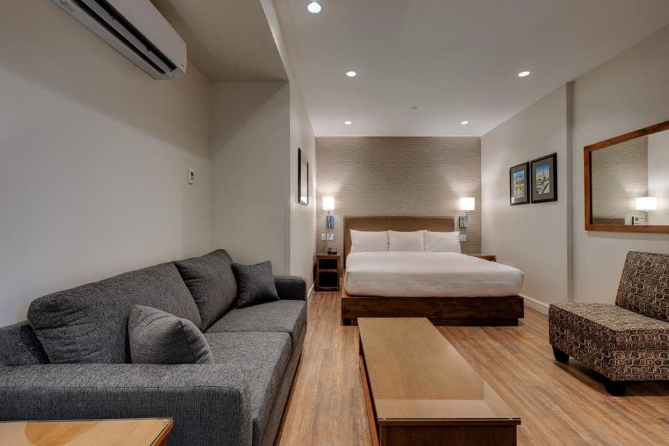 Photo of the whole room