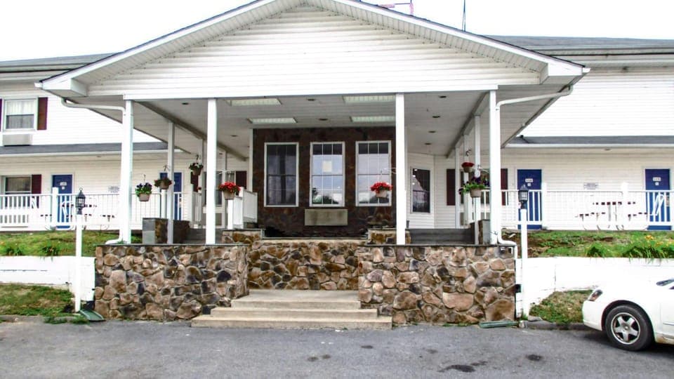 Property building, On site
