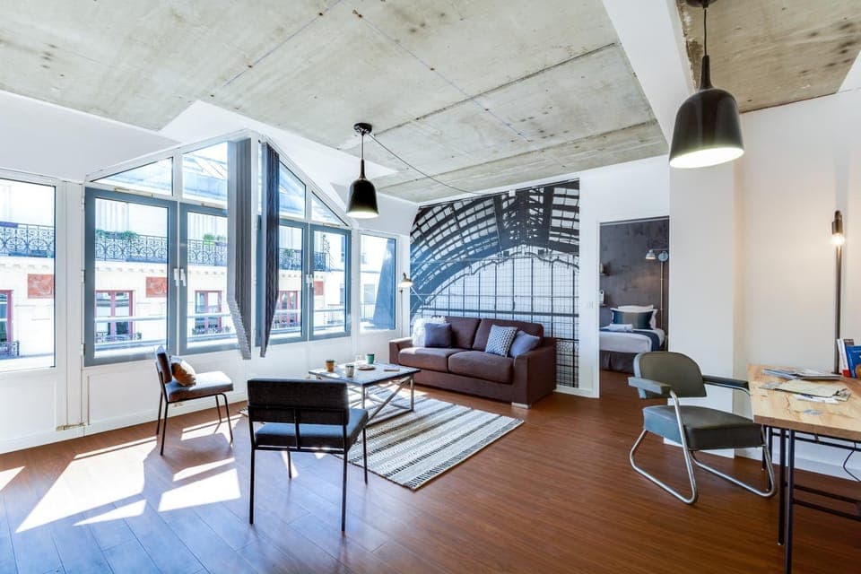 View (from property/room), Living room, Seating area