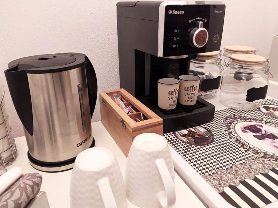 Coffee/tea facilities