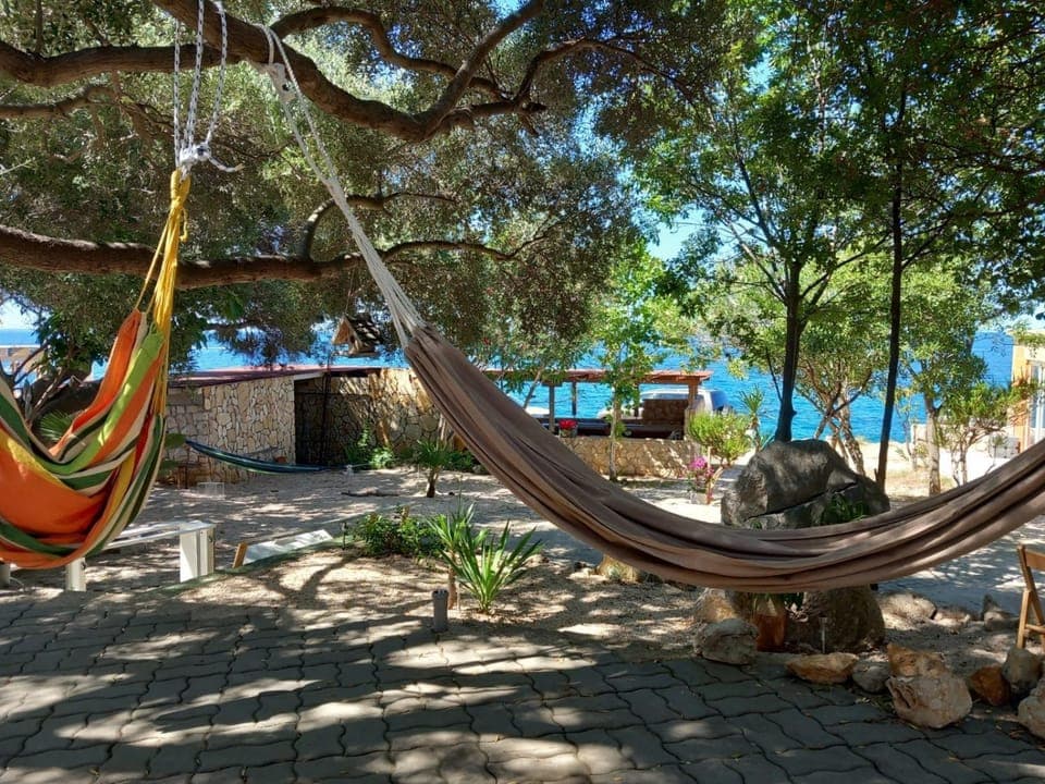 Garden view, Sea view