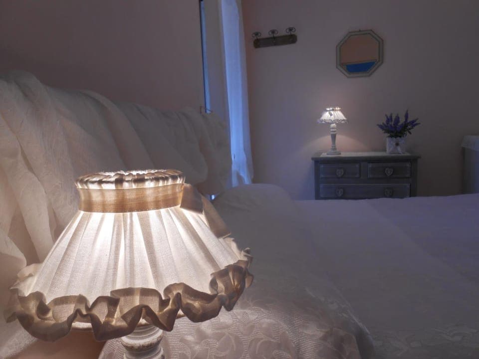 Bed, Decorative detail