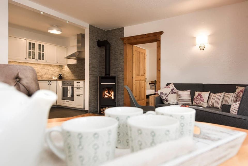 Living room, Decorative detail