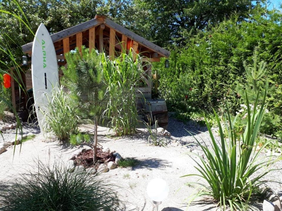 BBQ facilities, Garden