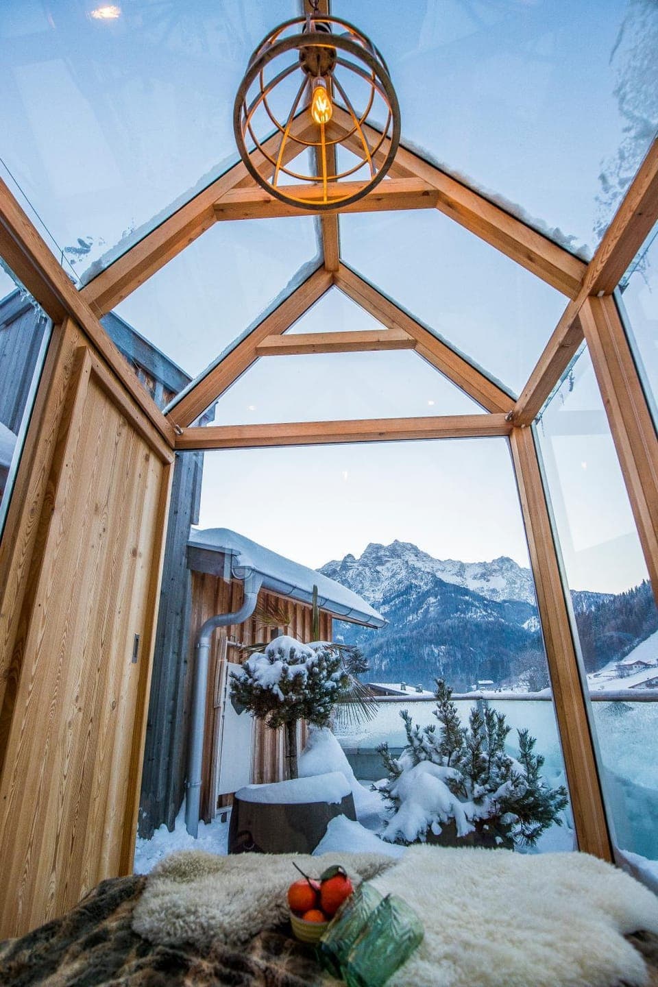 Property building, Balcony/Terrace, Evening entertainment, Sunset