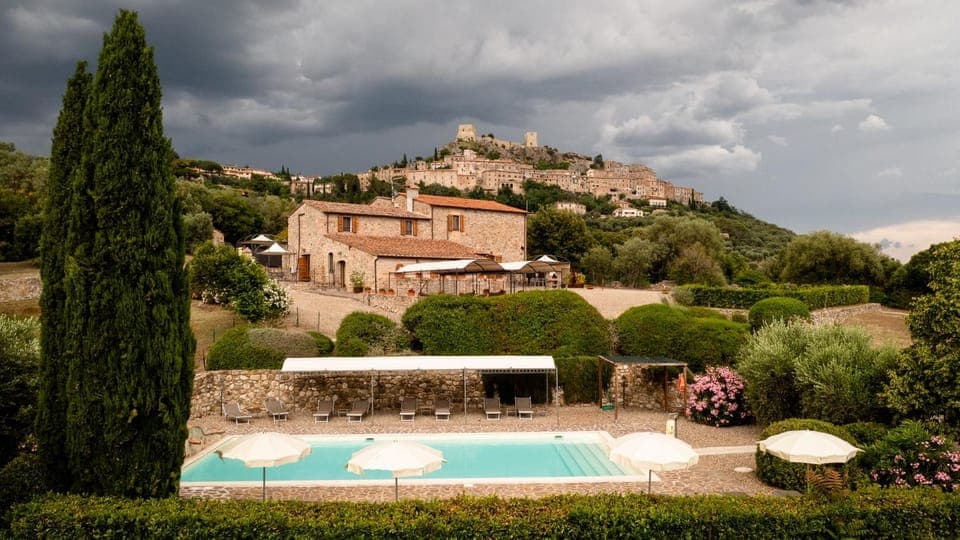 Property building, Swimming pool