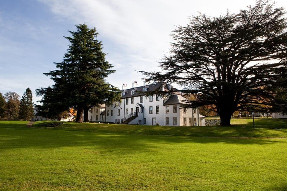 Property building, Facade/entrance, Garden view