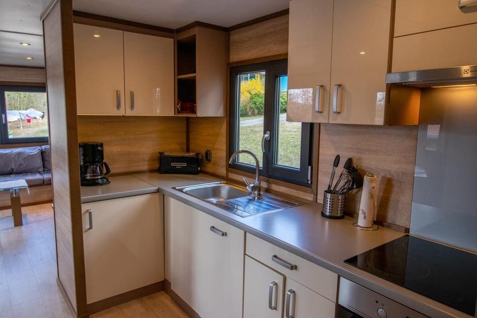 Coffee/tea facilities, Kitchen or kitchenette, Photo of the whole room, toaster, kitchen